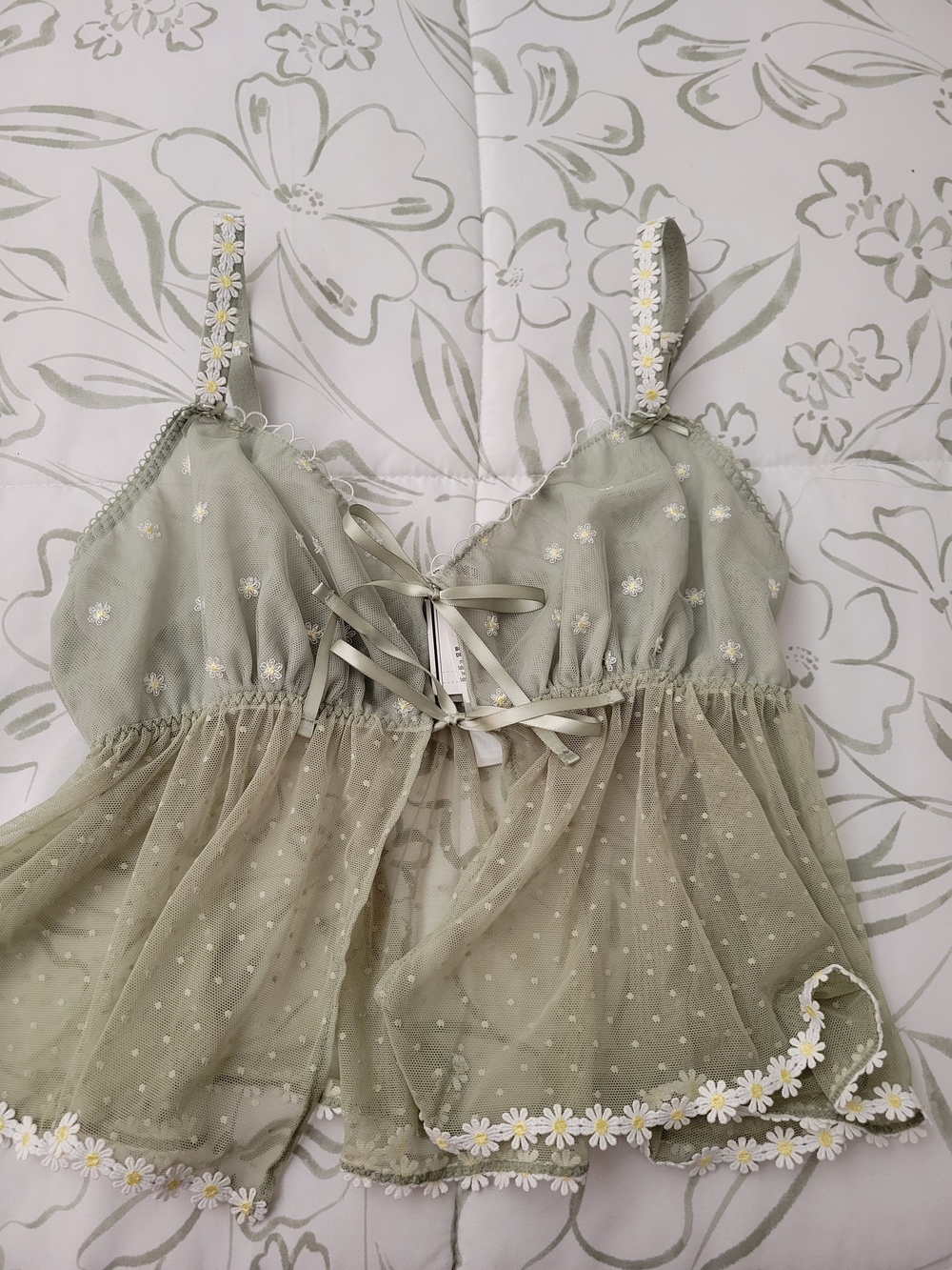 Sheer Daisy-Trim Lace Babydoll in Sage Green
